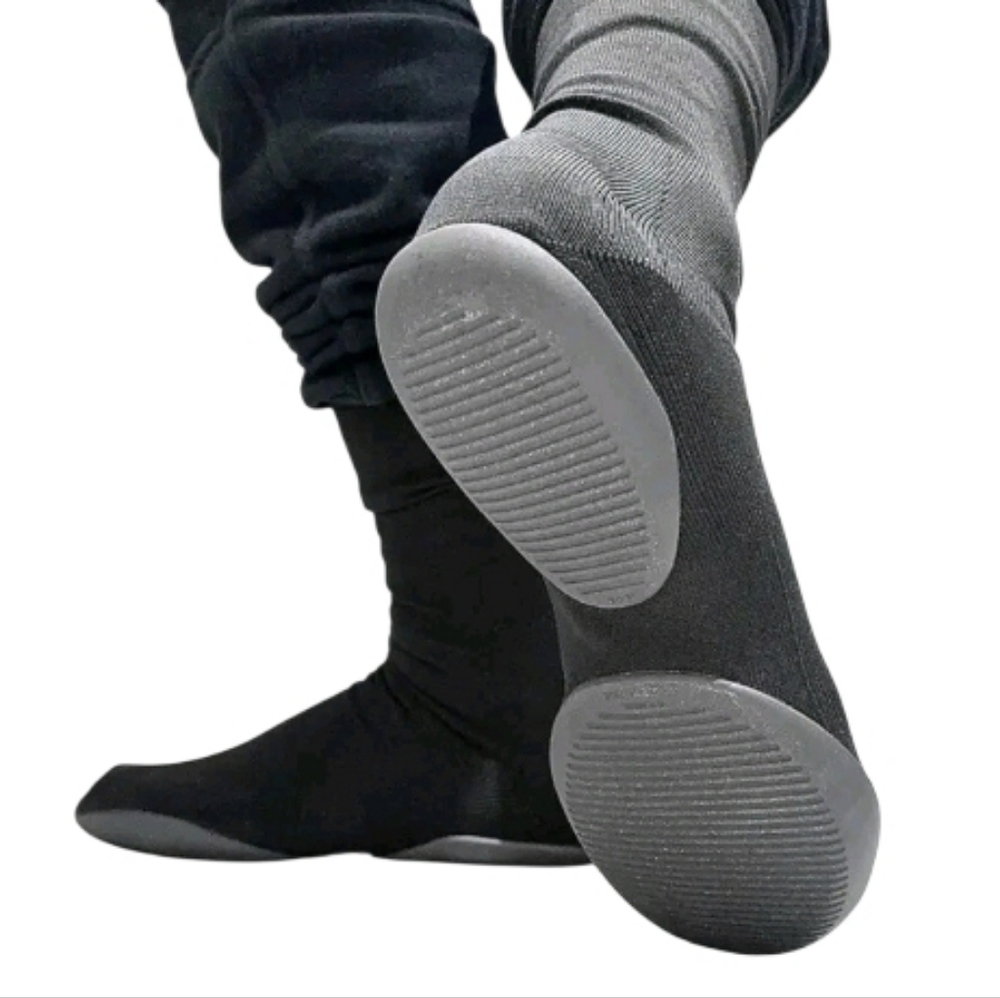 Yeezy Pods Sock‎ Black Slip-On Sneaker